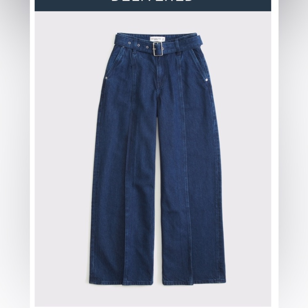 Abercrombie & Fitch Blue High-Rise wide leg jean